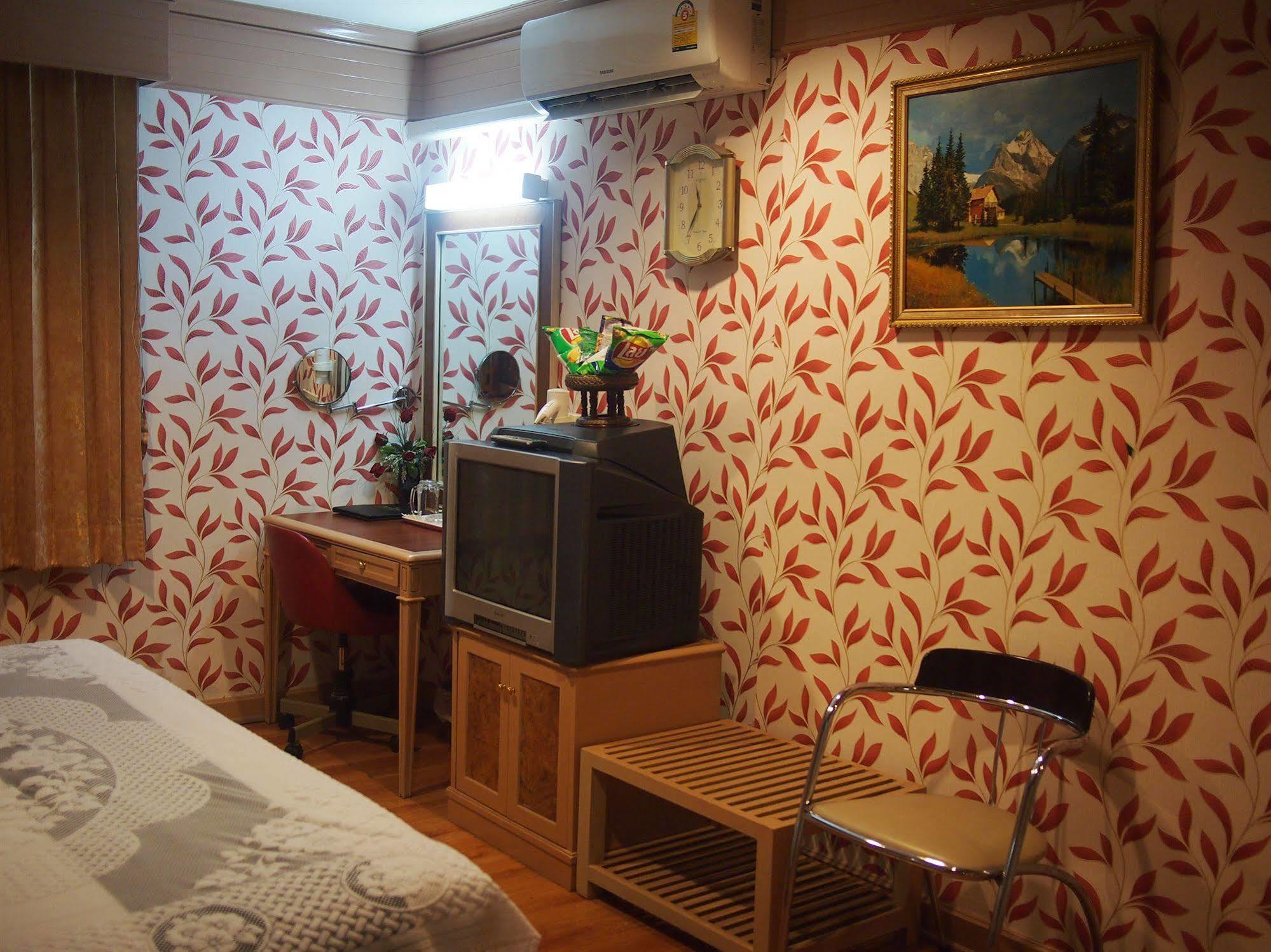 בנגקוק Parkway Inn מראה חיצוני תמונה